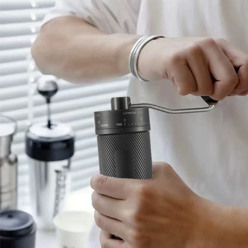 Hand-cranked Italian-style man - Burr Hand Grinder reseña y precio