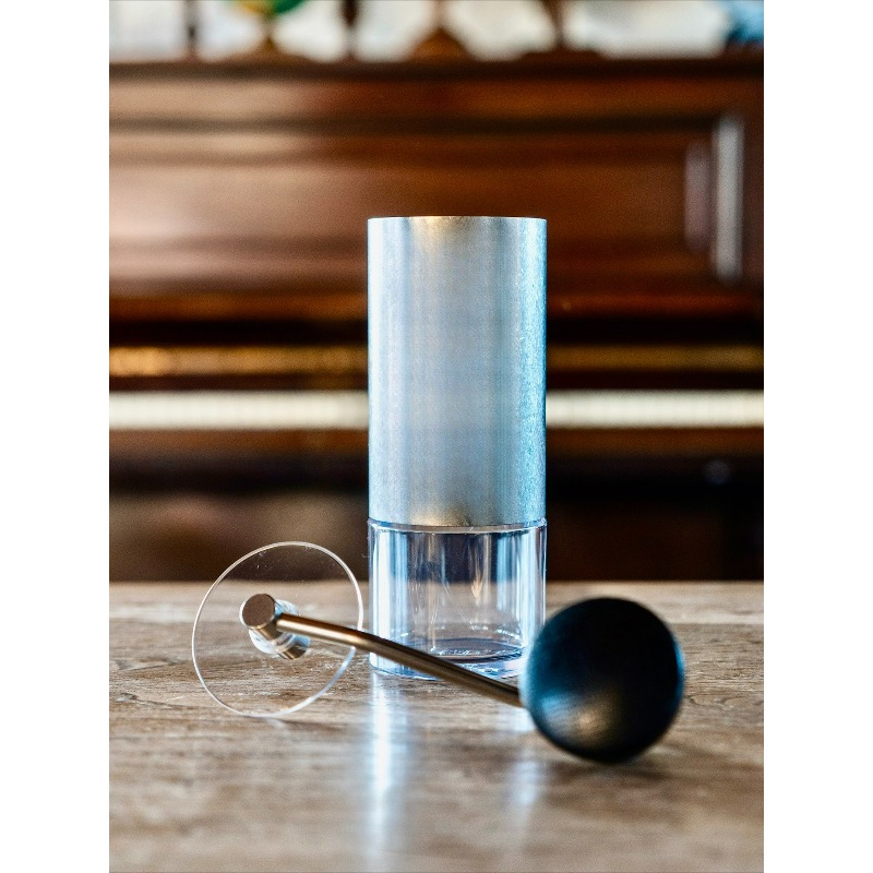 Commander C40 Manual Coffee Gr - Burr Hand Grinder reseña y precio