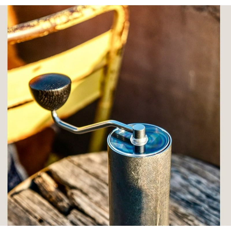 Commander C40 Manual Coffee Gr - Burr Hand Grinder reseña y precio